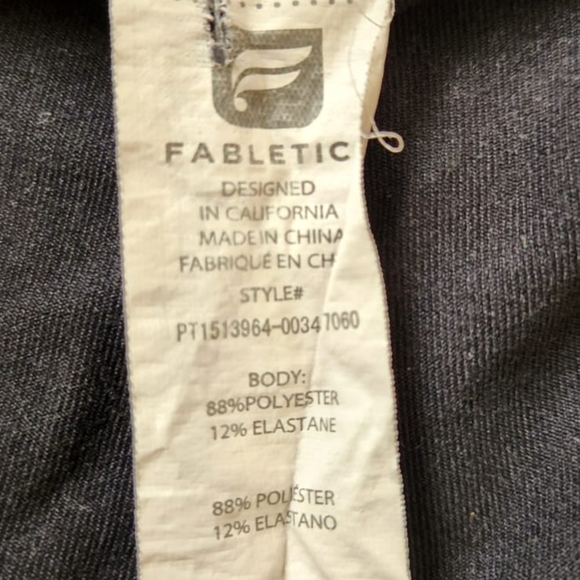 ⭐️ Fabletics Cropped leggings - Picture 5 of 5